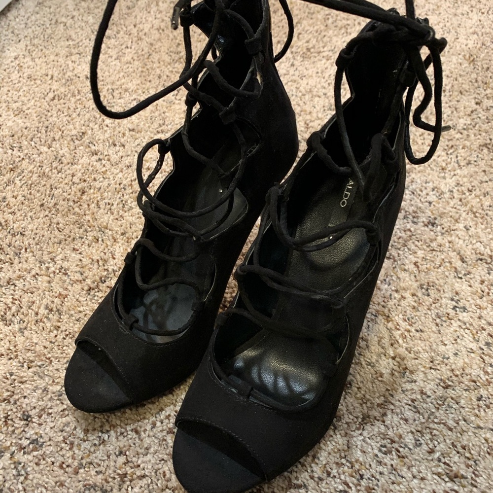 Aldo lace up heels